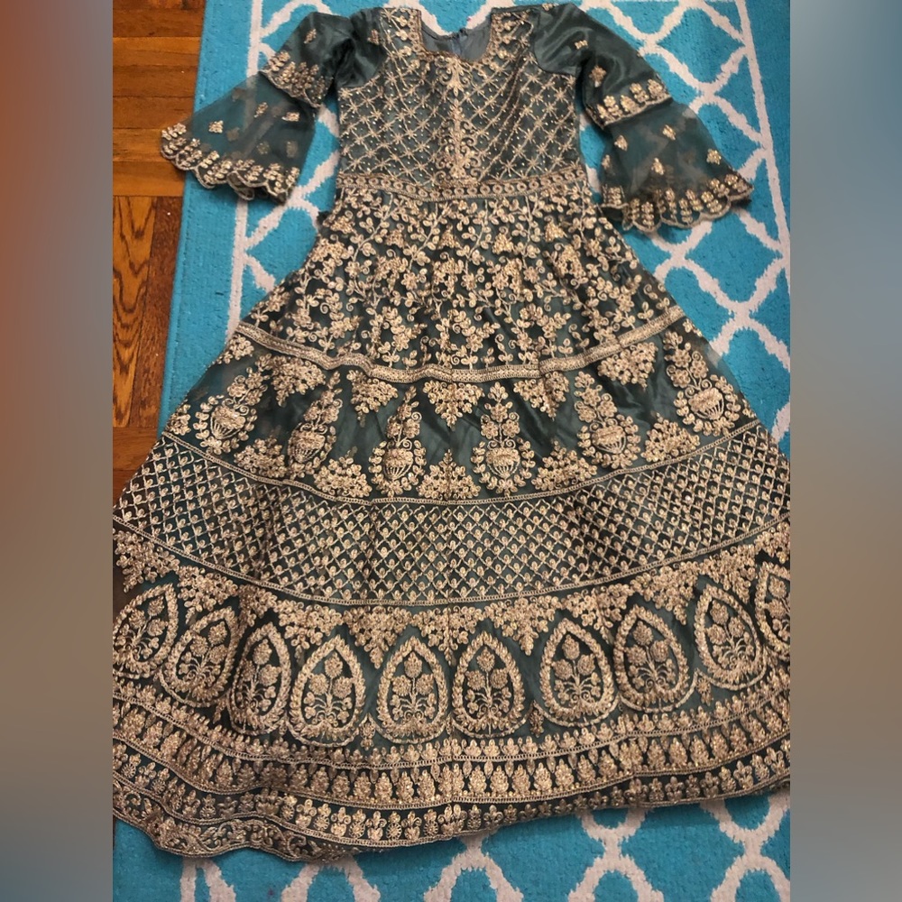 Indian kameez/gown